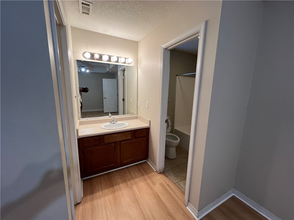 Ravenwood Dev Ph 4 Siloam Spgs - Residential Lease