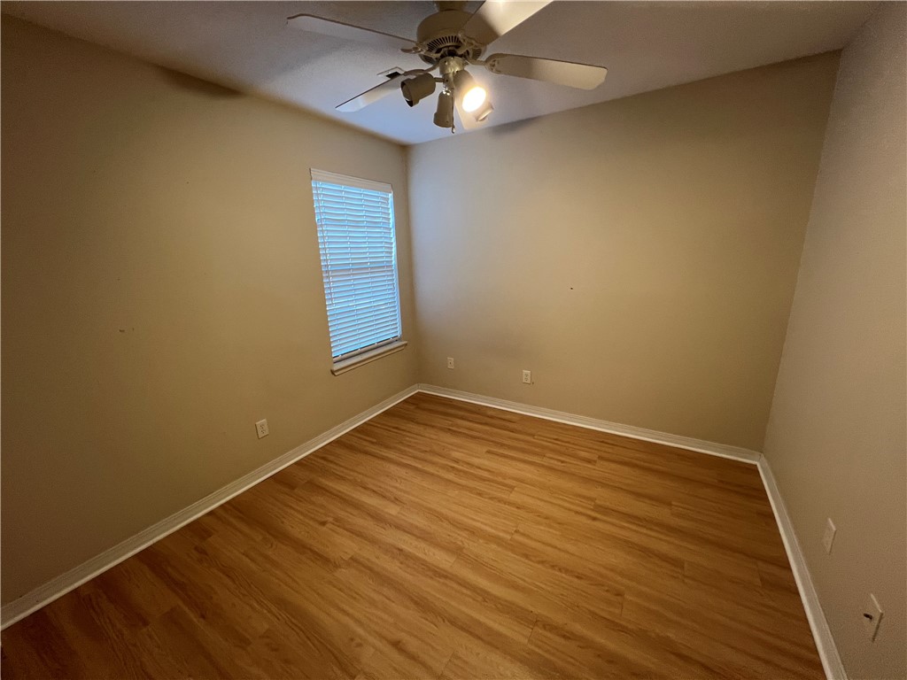 Ravenwood Dev Ph 4 Siloam Spgs - Residential Lease