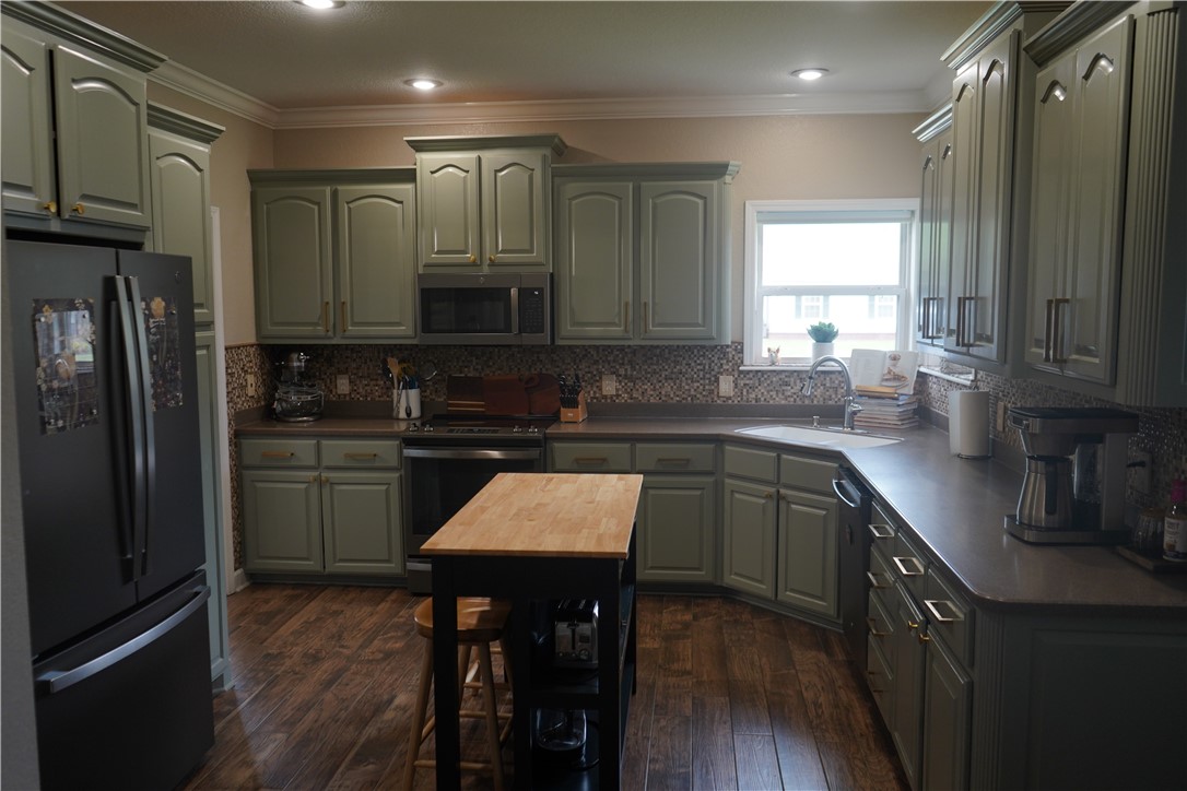 Brookside Estates Ph Iii - Residential