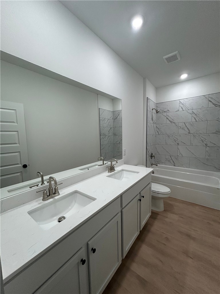 HUBER PLACE PH I CENTERTON - Residential Lease