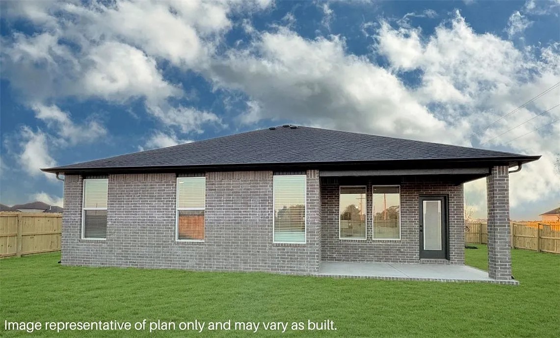 HUBER PLACE PH I CENTERTON - Residential Lease