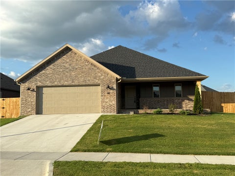 Photo of 86 W Watson Lane, Farmington, AR 72730 (MLS # 1358920)