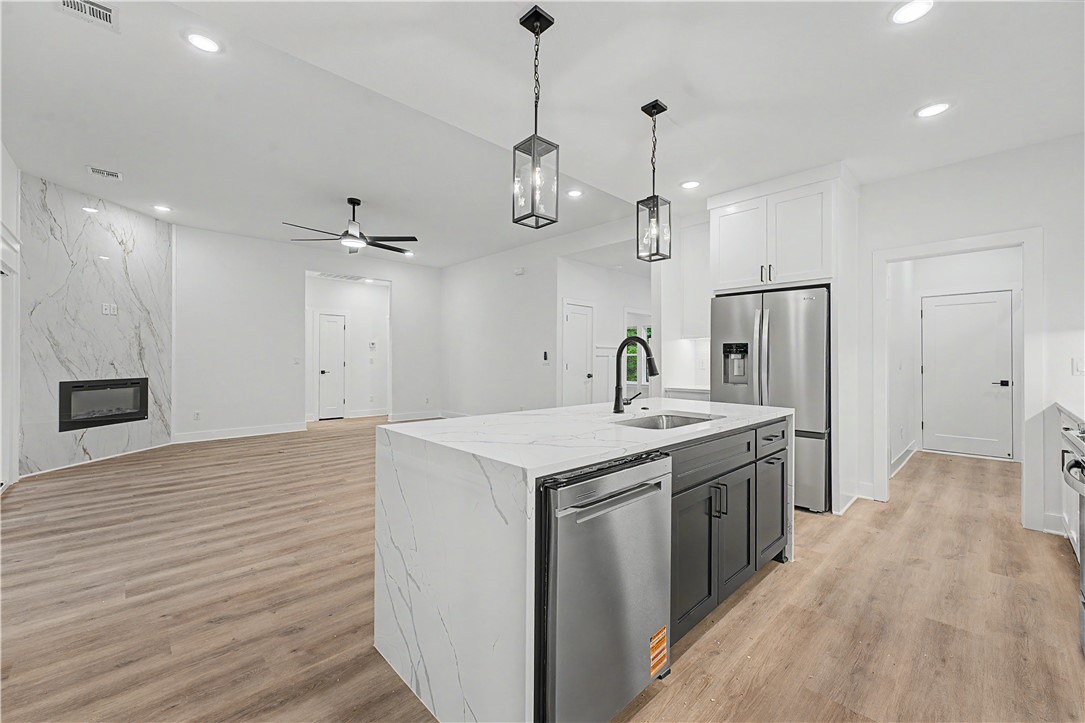 DILLOW SUB-BVV - Residential