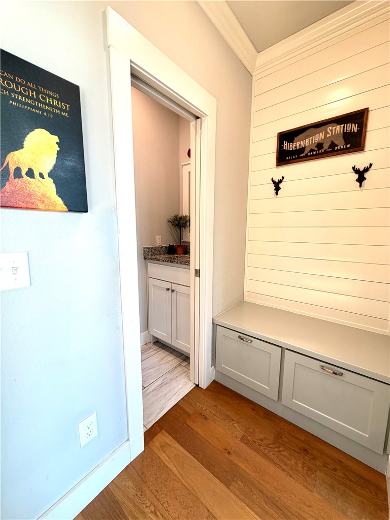 Sugar Creek Residence Cmnty Ph I - Residential