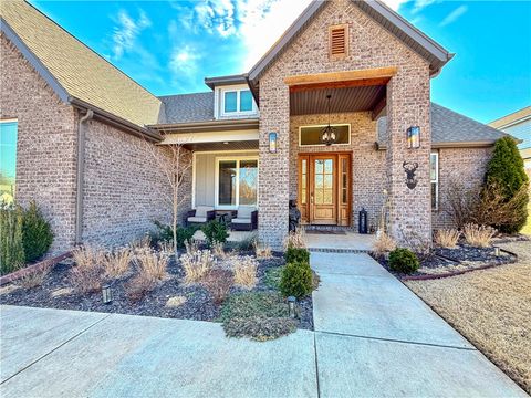 Photo of 2030 Collins Drive, Pea Ridge, AR 72751 (MLS # 1336069)