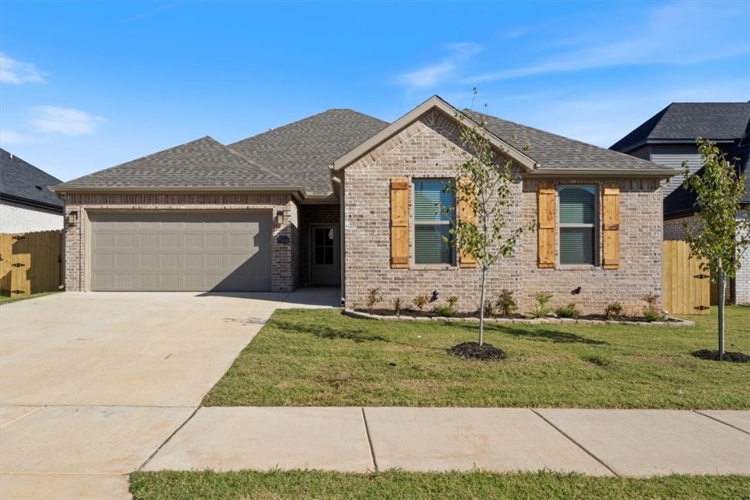 Welcome to your new family home in the new Walnut Grove Estates. This hot neighborhood is located just minutes from Vaughn Elementary, the airport, groceries, gas and more. This gorgeous home includes a large spacious living room with built in cabinets, large electric fireplace, granite counters with a kitchen island with a large dining area. This home includes a builders warranty from a long lasting local builder. Fence, blinds & gutters included in purchase price! Neighborhood pool and other POA amenities coming soon. Don’t miss out on this spectacular home! Schedule your showing today!