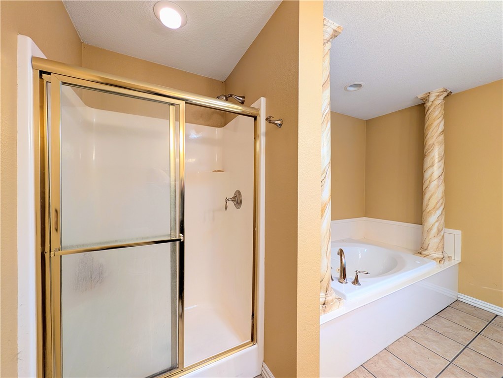 Carriage Square Sub Bentonville - Residential