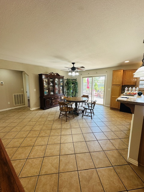 Carriage Square Sub Bentonville - Residential