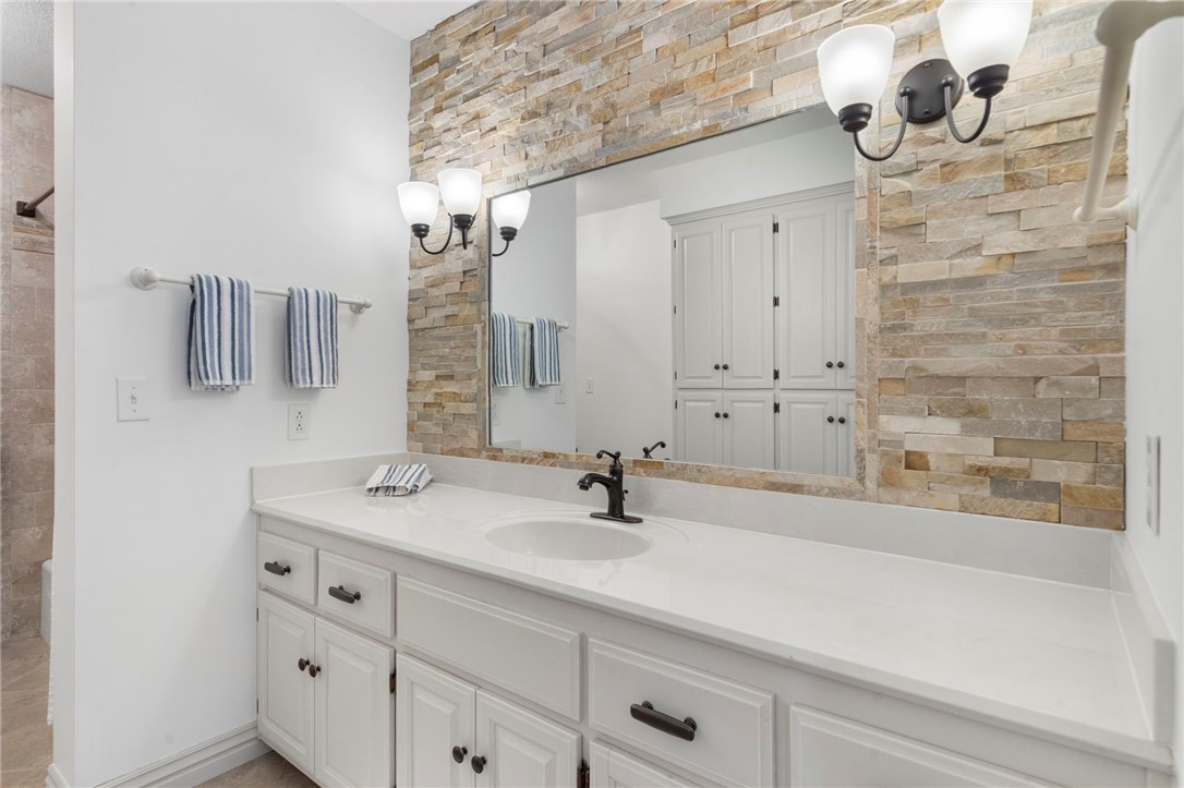 Churchill Sub Bvv - Residential