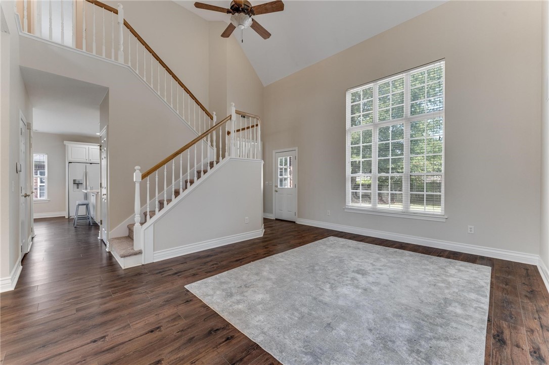 Ridgecrest Meadows Ph 1 Rogers - Residential