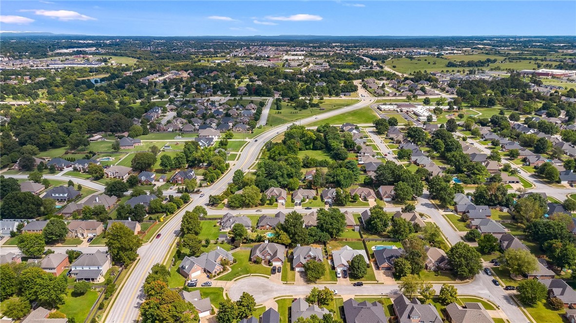 Ridgecrest Meadows Ph 1 Rogers - Residential