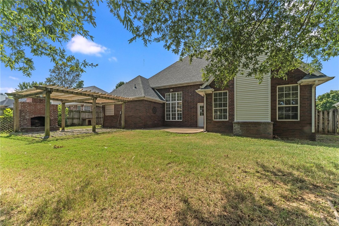 Ridgecrest Meadows Ph 1 Rogers - Residential