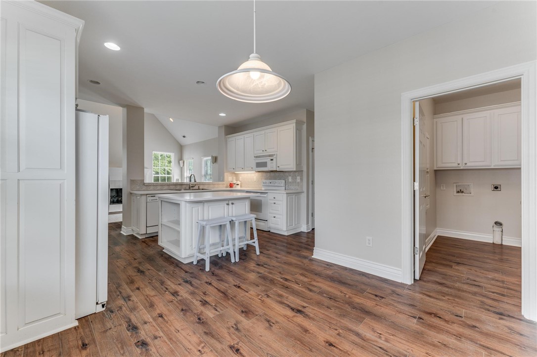 Ridgecrest Meadows Ph 1 Rogers - Residential