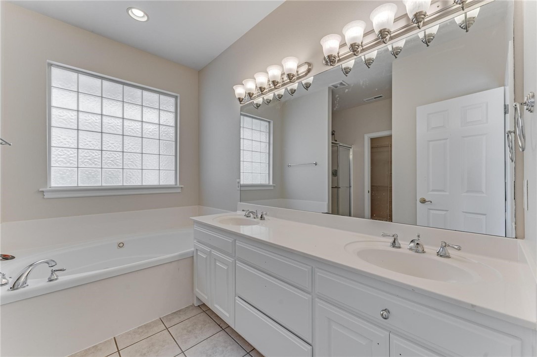 Ridgecrest Meadows Ph 1 Rogers - Residential