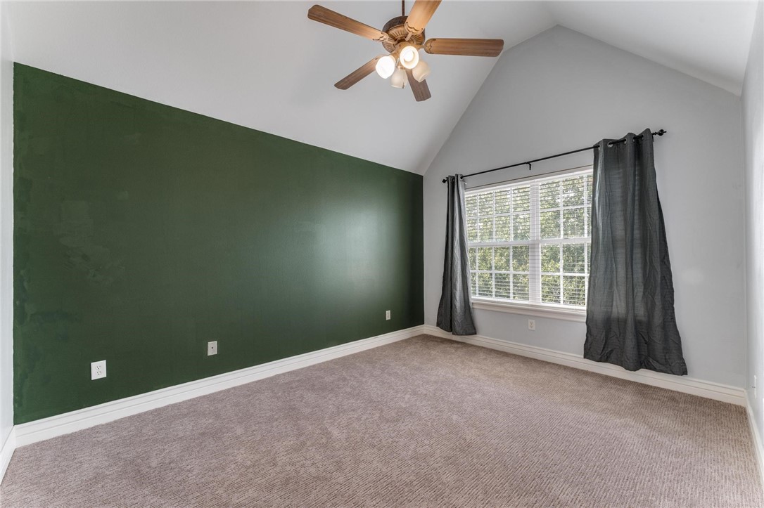 Ridgecrest Meadows Ph 1 Rogers - Residential