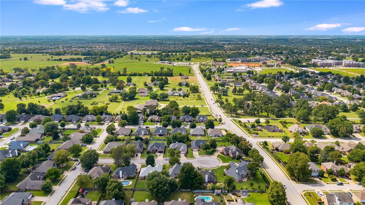 Ridgecrest Meadows Ph 1 Rogers - Residential