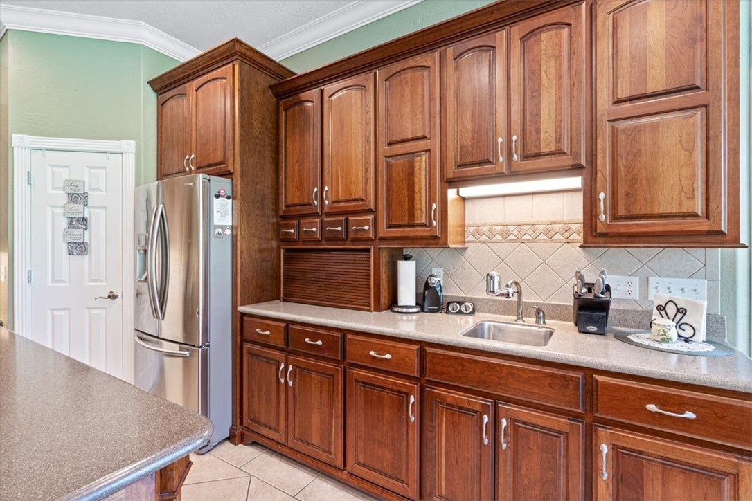 Dawn Hill C C Resort Rurban - Residential