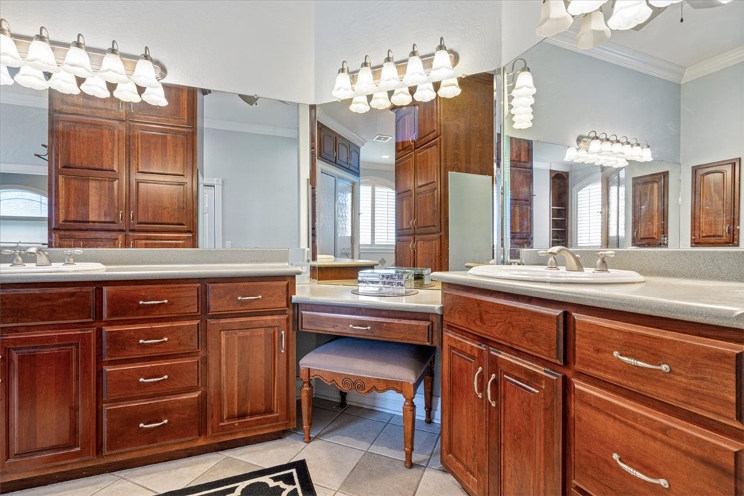 Dawn Hill C C Resort Rurban - Residential