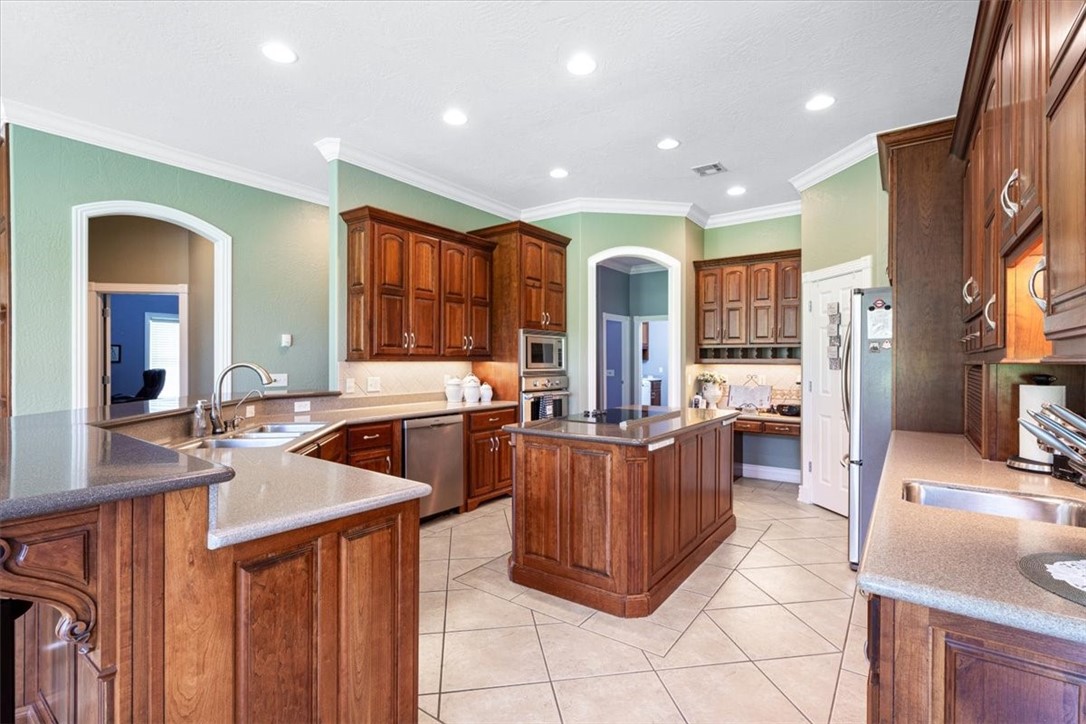 Dawn Hill C C Resort Rurban - Residential