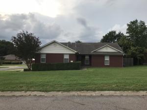 3 Bedroom 2 Full Baths, 1380 Square Feet, New Carpet, Blinds Throughout, Large Privacy Fenced Backyard, His and Her Walkin Closets, Stand up Shower and a Jacuzzi Tube in Master Bath, Large Living Are, 2 Car Garage, Landscaped, Good Condition, Corner Lot
