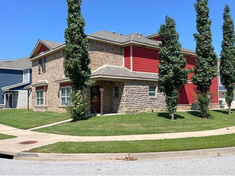 Photo of 4066 Sardinia Way, Fayetteville, AR 72704 (MLS # 1336074)