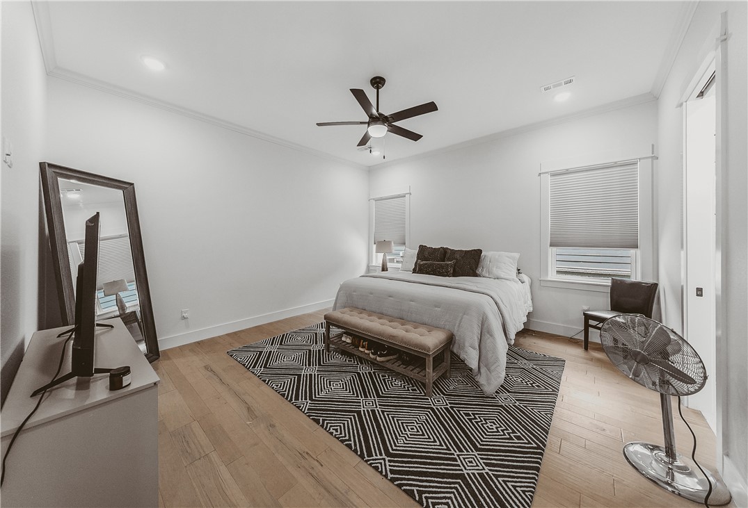 W A BURK'S ADD-BENTONVILLE - Residential