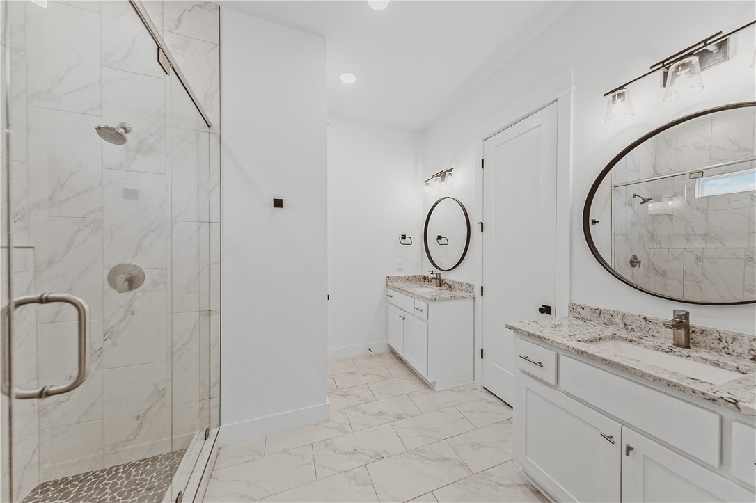 W A BURK'S ADD-BENTONVILLE - Residential