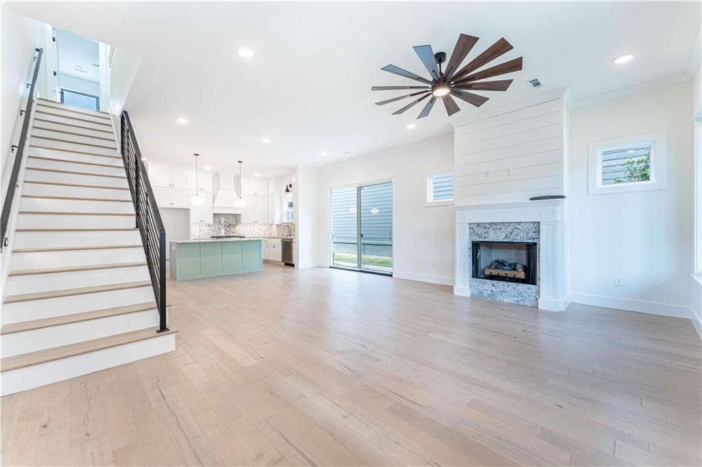 W A BURK'S ADD-BENTONVILLE - Residential