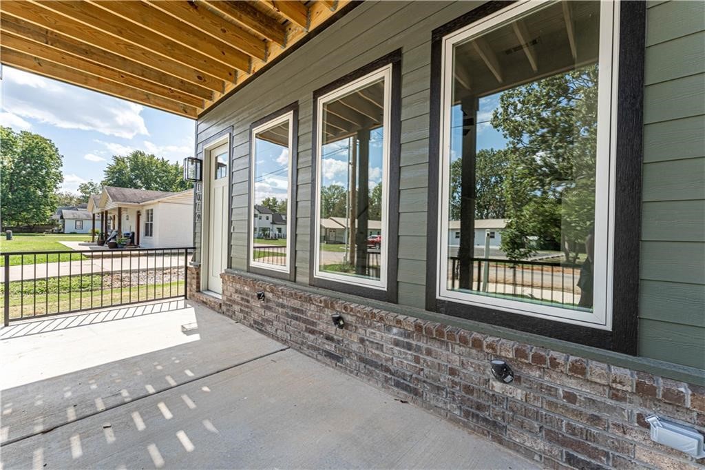 W A BURK'S ADD-BENTONVILLE - Residential