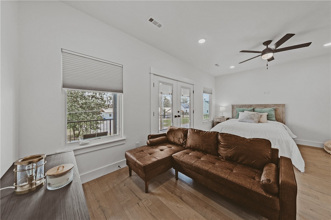 W A BURK'S ADD-BENTONVILLE - Residential