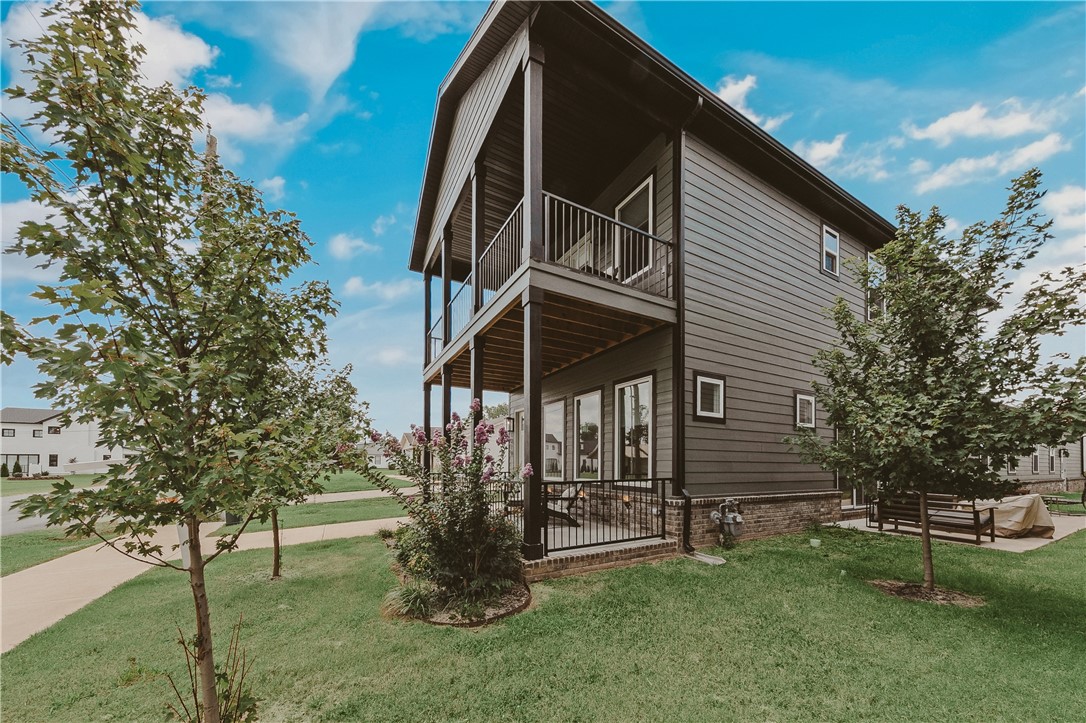 W A BURK'S ADD-BENTONVILLE - Residential