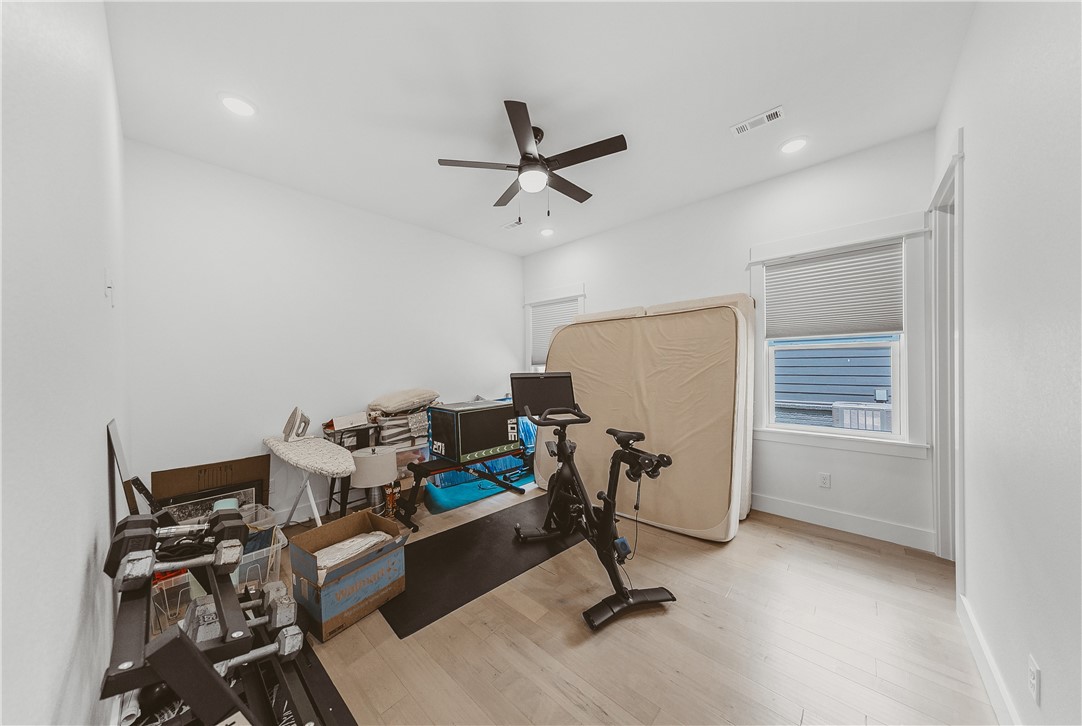 W A BURK'S ADD-BENTONVILLE - Residential