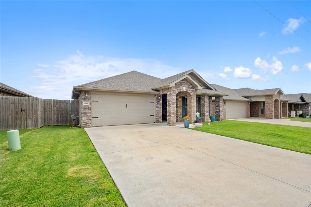 Woodward Hills Sub Ph 1 & Ph 2 Highfill - Residential