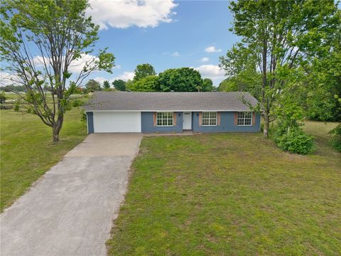 Photo of 18576 Columbine Road, Fayetteville, AR 72704 (MLS # 1344194)