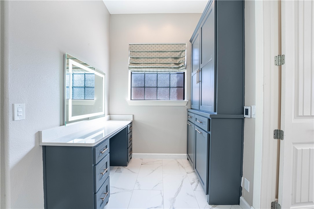 Ridgewood Sub Cave Spgs - Residential