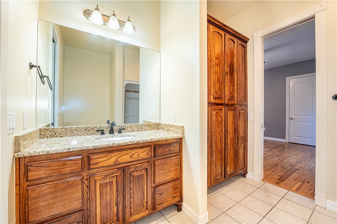 Ridgewood Sub Cave Spgs - Residential