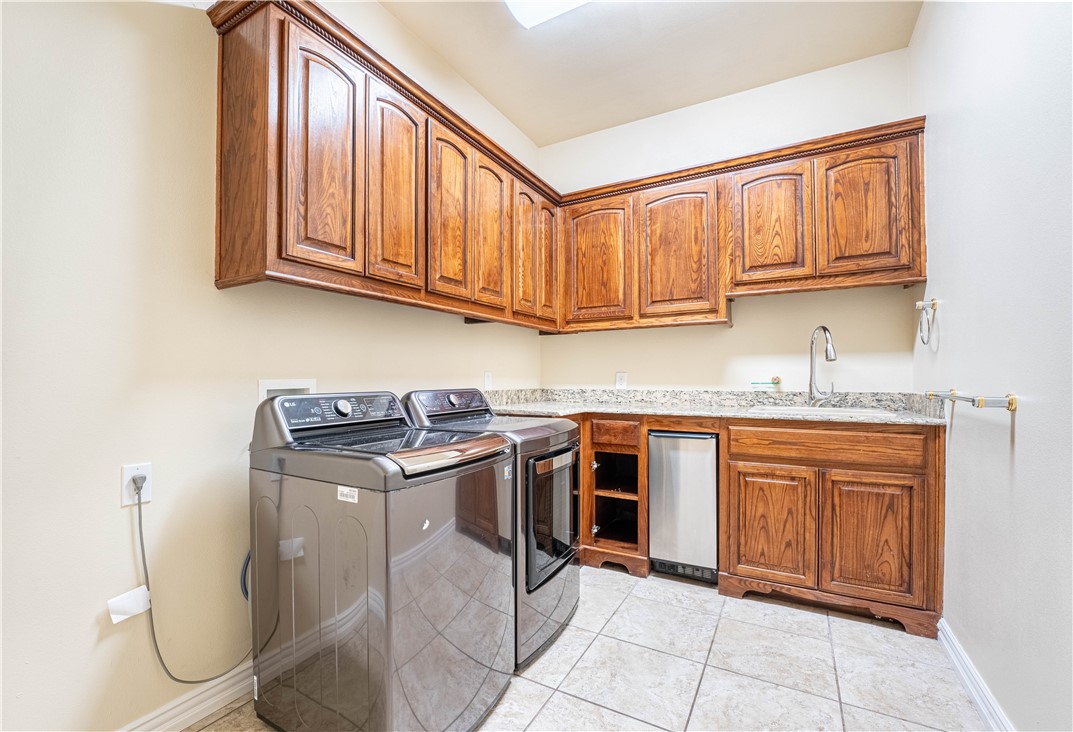 Ridgewood Sub Cave Spgs - Residential