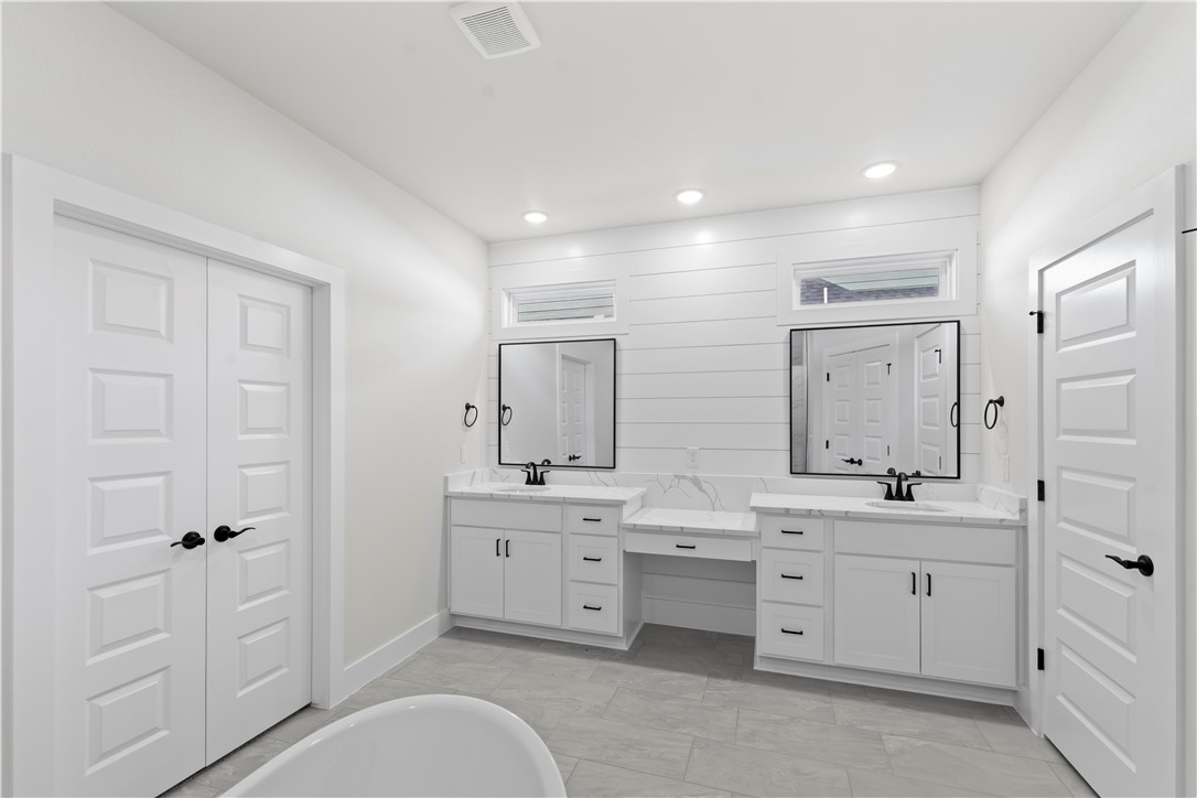 Diamond Estates - Residential