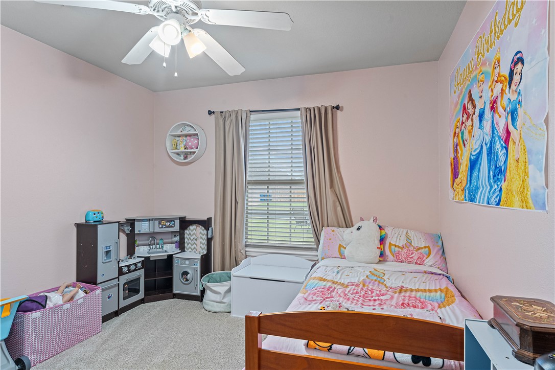 Standing Oaks Sub Blk Ii Pea Ridge - Residential