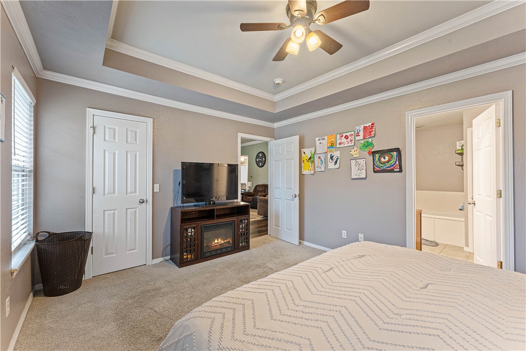 Standing Oaks Sub Blk Ii Pea Ridge - Residential