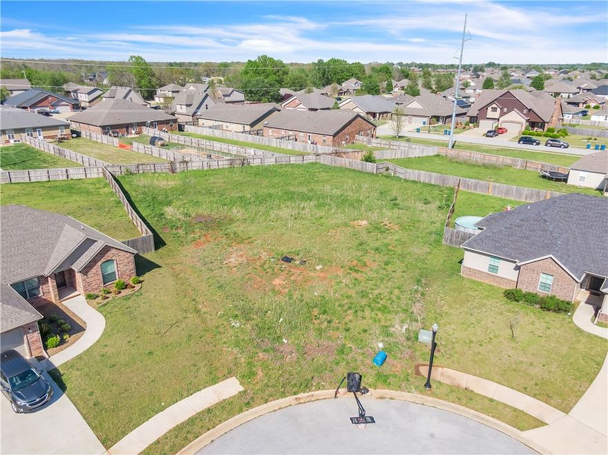 Don't miss the opportunity to purchase this lot in the quiet and peaceful Kerelaw Castle Subdivision! Utilities available at the road. It doesn't matter if you want to build your dream home or your next investment this is the perfect location!