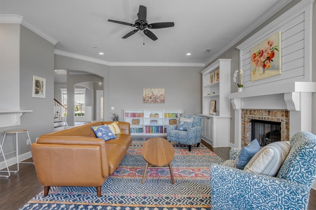 Waterford Estates At Hissom Ranch - Residential