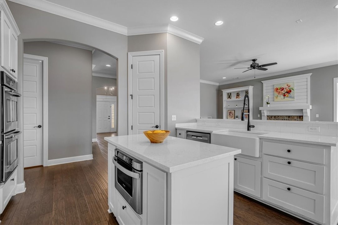 Waterford Estates At Hissom Ranch - Residential