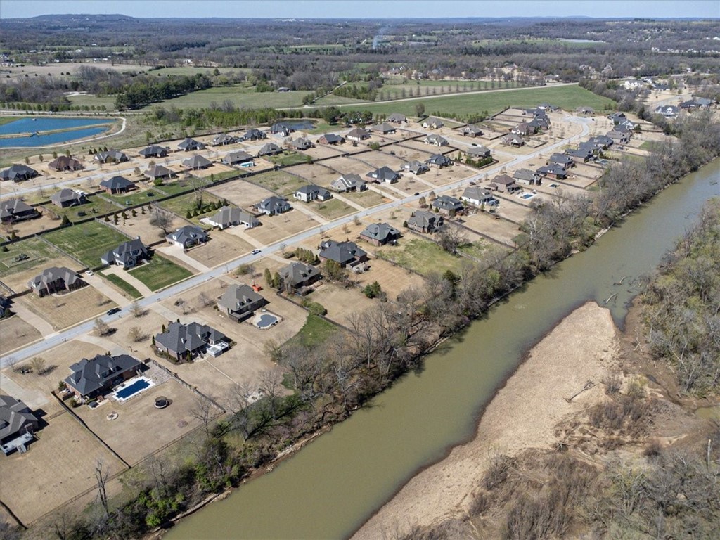 Waterford Estates At Hissom Ranch - Residential