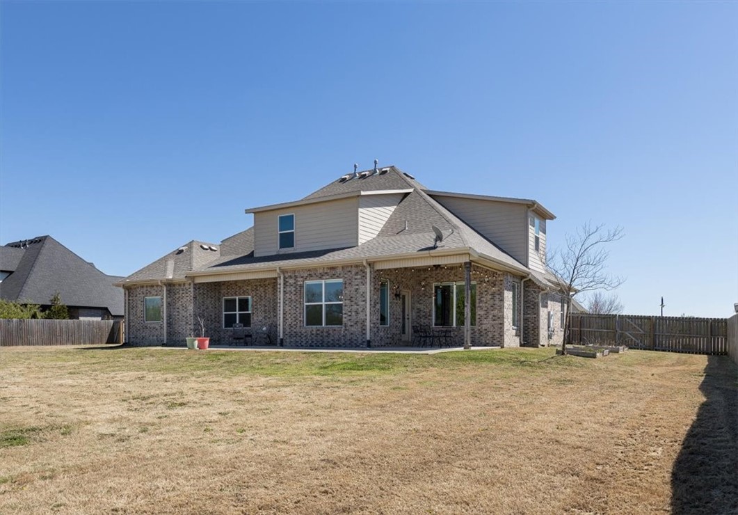 Waterford Estates At Hissom Ranch - Residential
