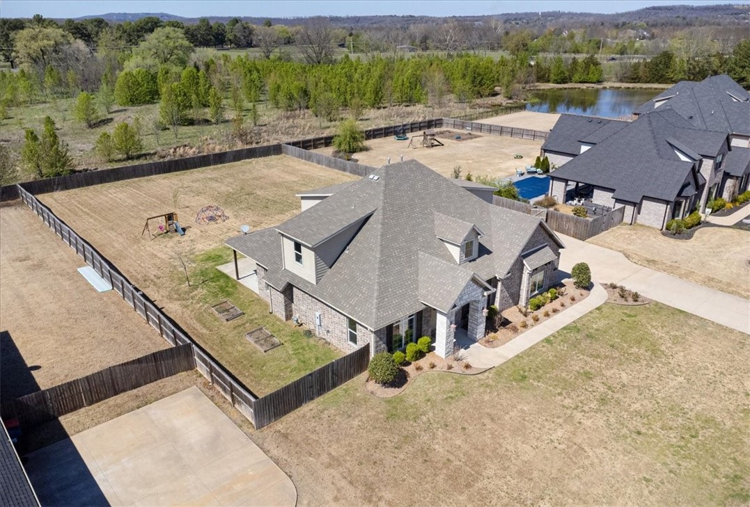 Waterford Estates At Hissom Ranch - Residential