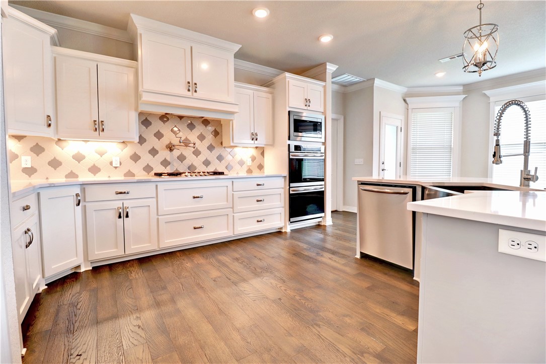 Elmdale Lake Estates - Residential