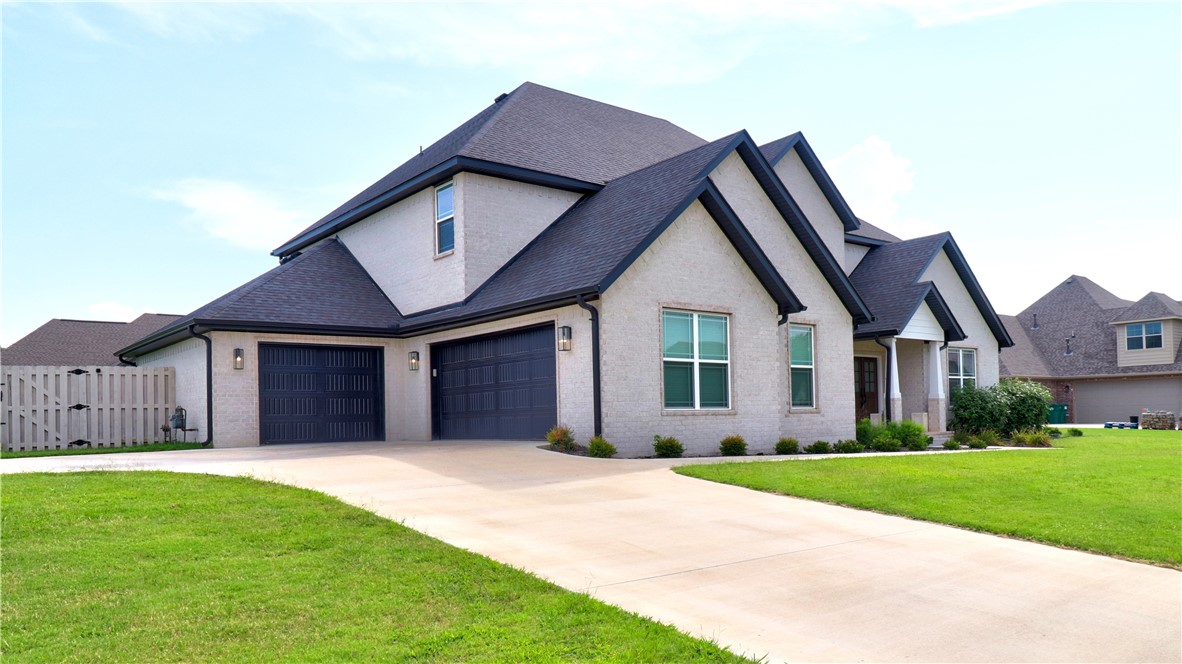 Elmdale Lake Estates - Residential