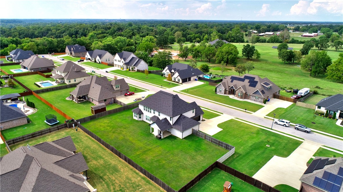 Elmdale Lake Estates - Residential