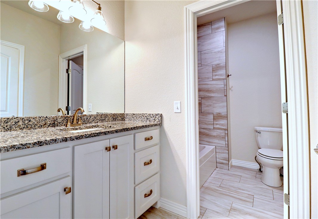 Elmdale Lake Estates - Residential